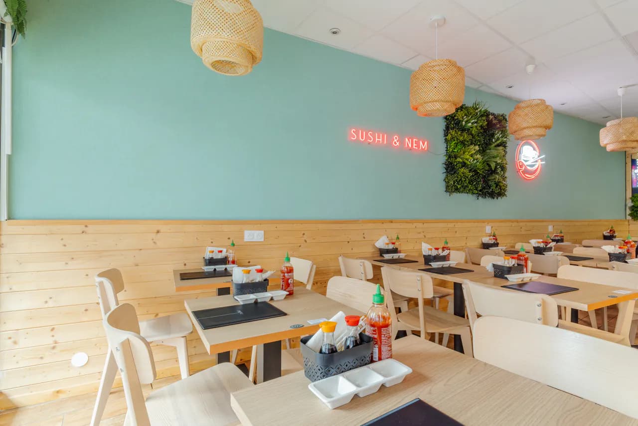 Intérieur du restaurant Sushi & Nem à Thonon - photo 3