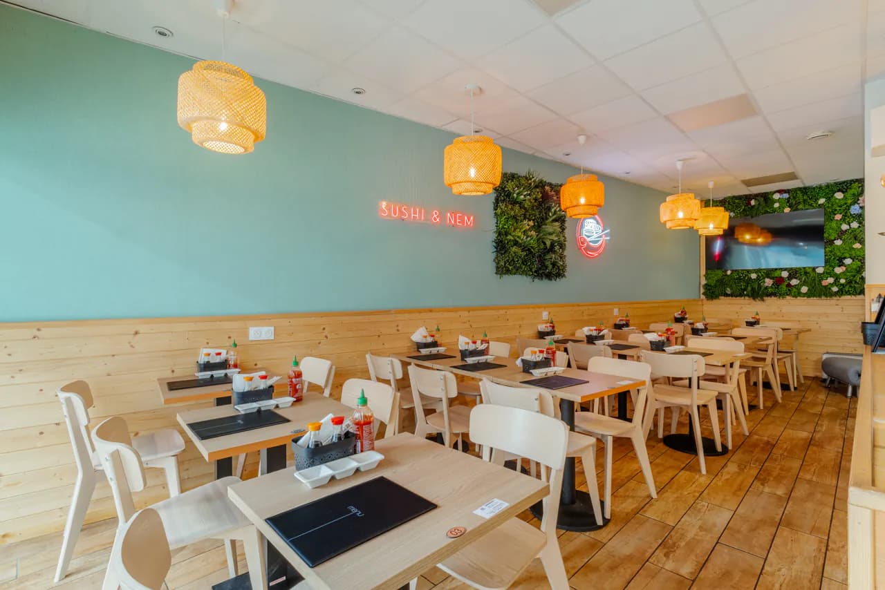 Intérieur du restaurant Sushi & Nem à Thonon - photo 6